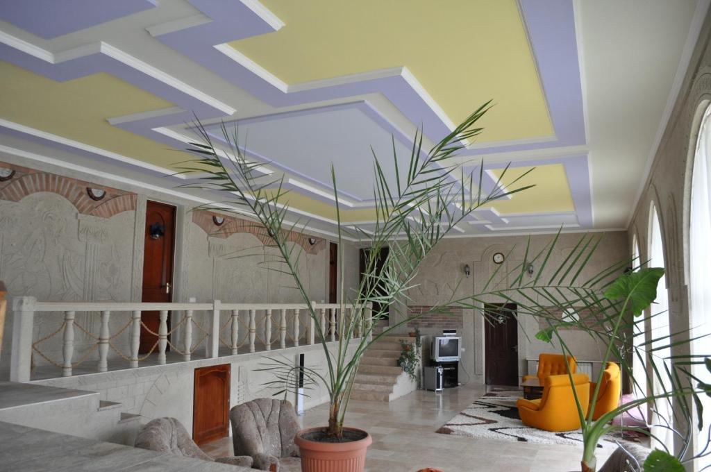 Casanova Inn - Boutique Hotel Дилиян Екстериор снимка